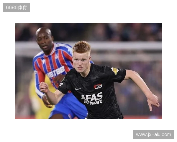 电讯报:纽卡有意引进小将斯密特,该球员非常乐意在一月加盟 电讯报:纽卡有意引进小将斯密特,该球员非常乐意在一月加盟